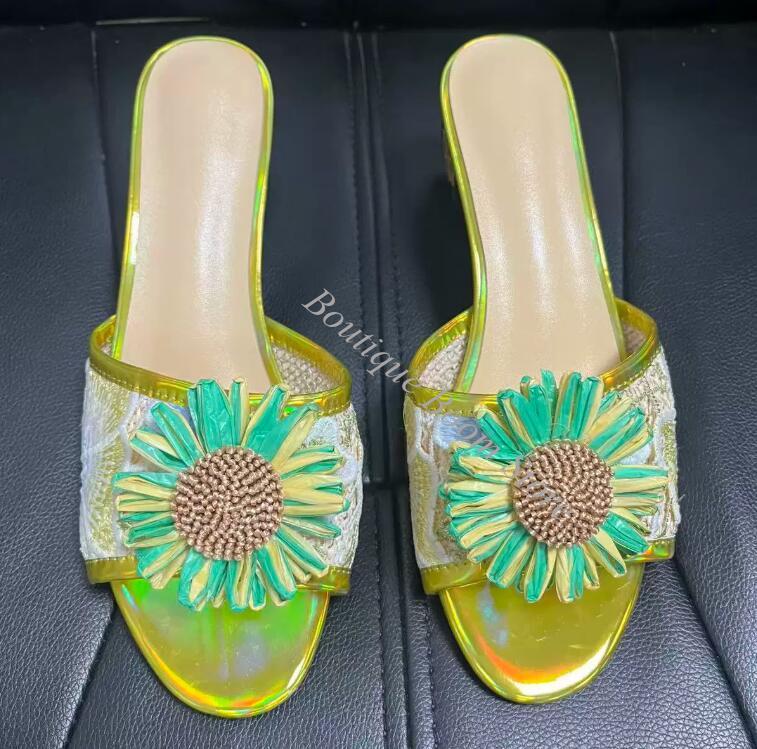 Bright Sunflower Floral Embroi - đánh giá và giá Embroidery Print
