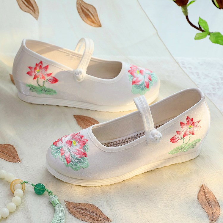 2026 Women's White & Green Lot - đánh giá và giá Embroidery Print