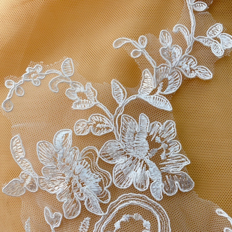 2 Pieces/4 Pieces, Exquisite W - đánh giá và giá Embroidery White Dress